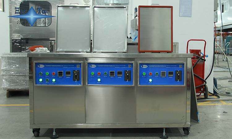 超聲波清洗機在航空行業(yè)中的應用與優(yōu)勢