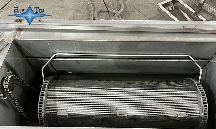 探究超聲波清洗機(jī)核心技術(shù):芯片的作用與發(fā)展 探究超聲波清洗機(jī)核心技術(shù):芯片的作用與發(fā)展